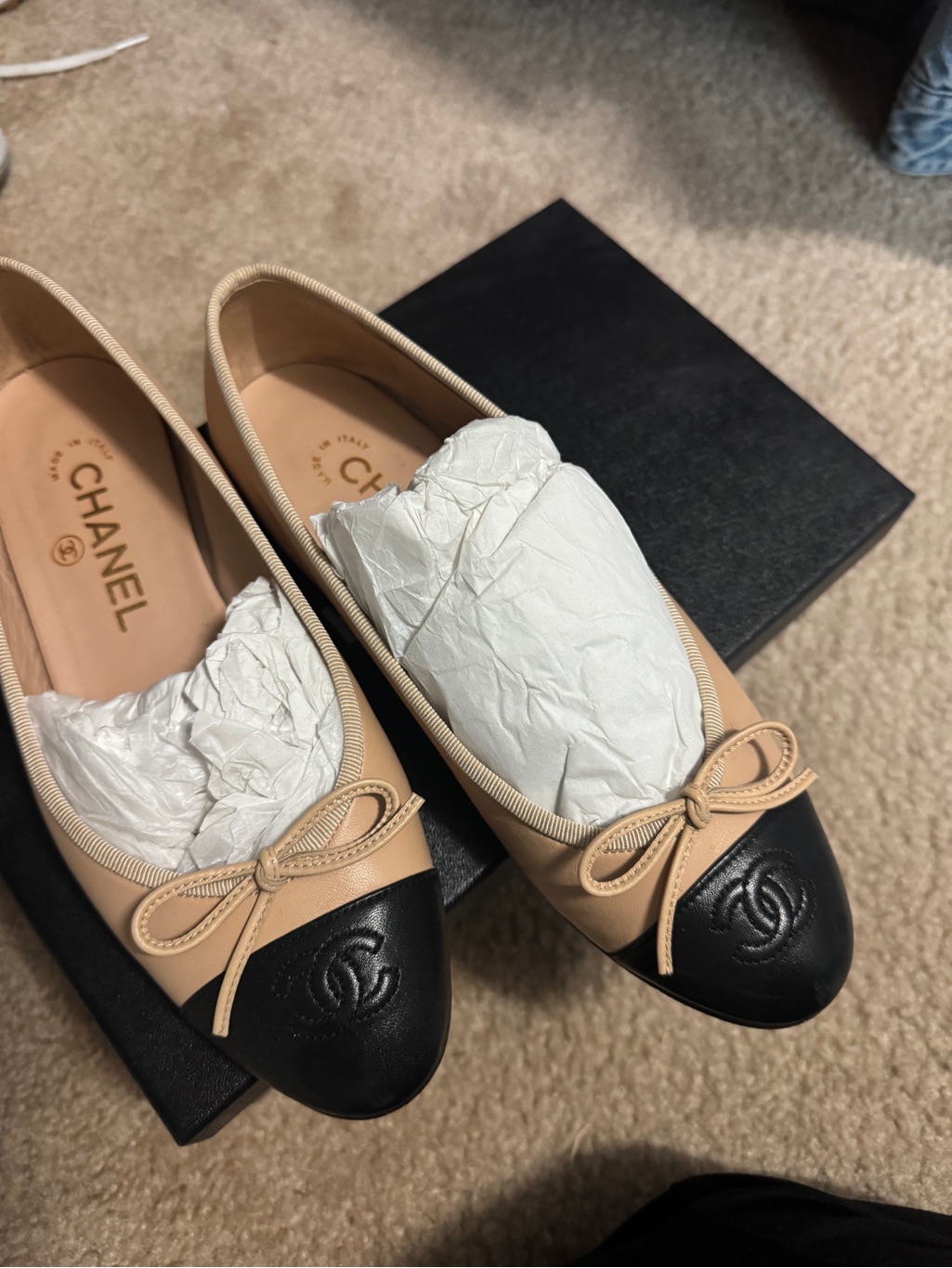 Chanel Beige Leather Ballet Flats With Black Cap Toe